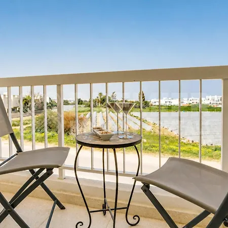 Apartment 1br Near - Suze By Premier